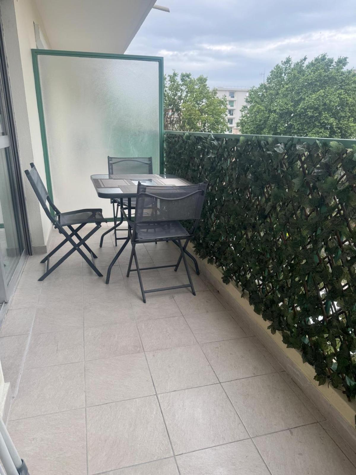 Superbe 2 pièces à 50 m de la Promenade des Anglais Nice Extérieur photo